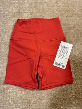 NWT Lululemon align shorts